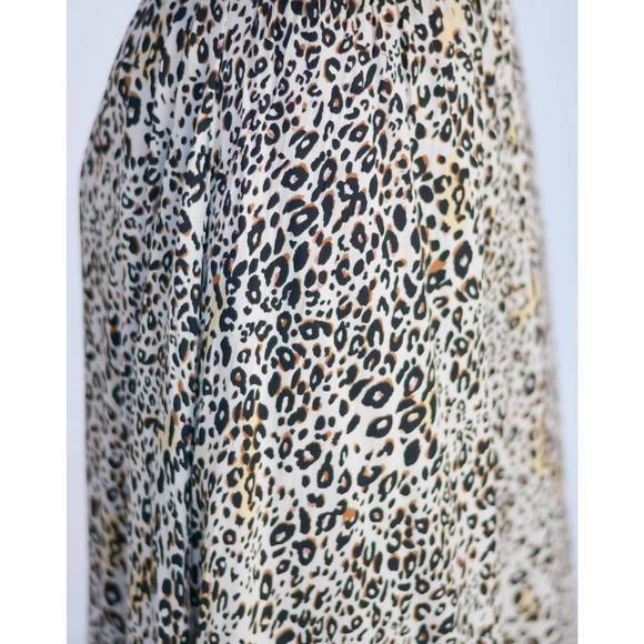 NEW PINK MARTINI the haven skirt in beige leopard - Picture 2 of 3